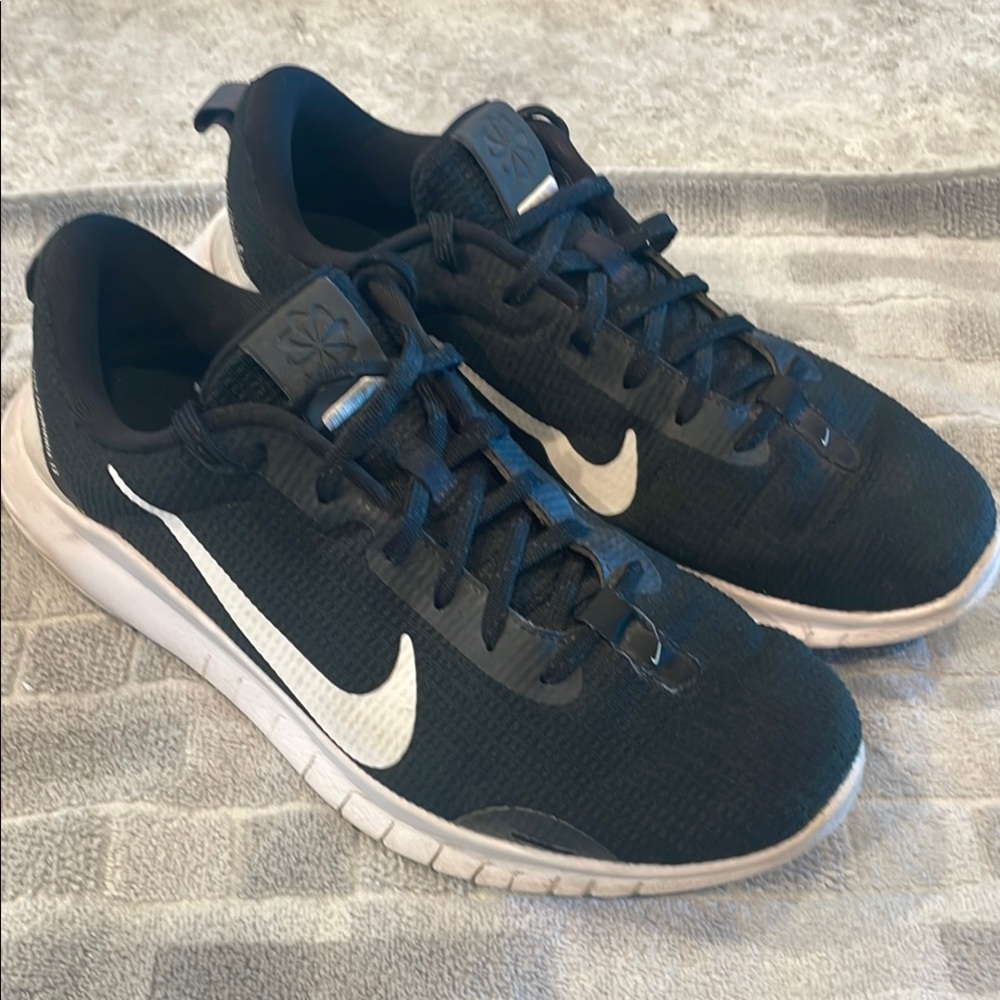 My son outgrew these after 1 month. Wear is minimal